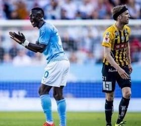 Malmo hero backs Super Eagles invitee to hold his own in midfield battle vs Chelsea's Kante, Jorginho